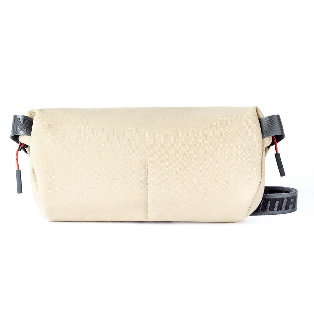 Skinarma Crossbody Fardel Çapraz Vücut Çantası Skinarma Crossbody Fardel Çapraz Vücut Çantası